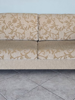 Three-seater sofa used, 225 cm length