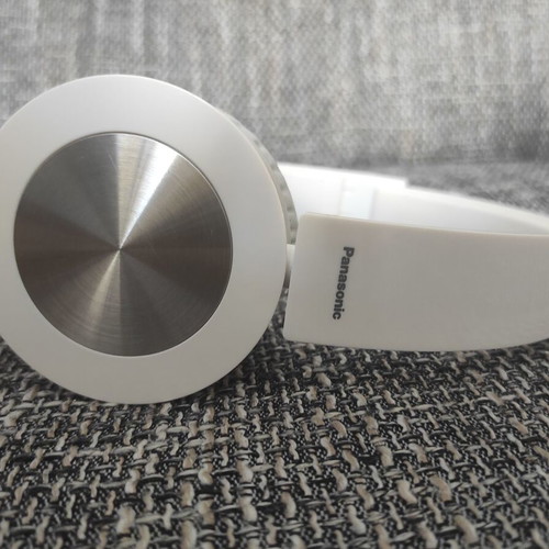 On ear headphones Philips like new, wired
