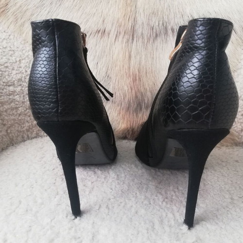 Voi & Noi high-heeled ankle boots used, size 39, black