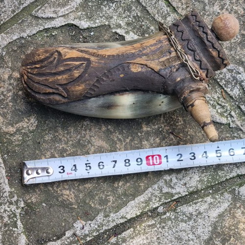 Powder flask used