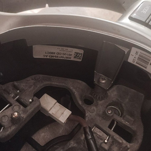 Steering wheel Toyota Yaris MK3 2013 used