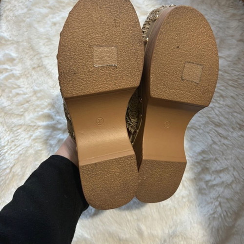 Clogs with heel like new, size 37, beige