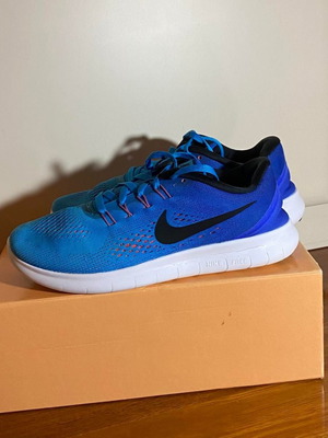Αθλητικά παπούτσια γυναικεία Nike μεταχειρισμένα, μπλε, νούμερο 39