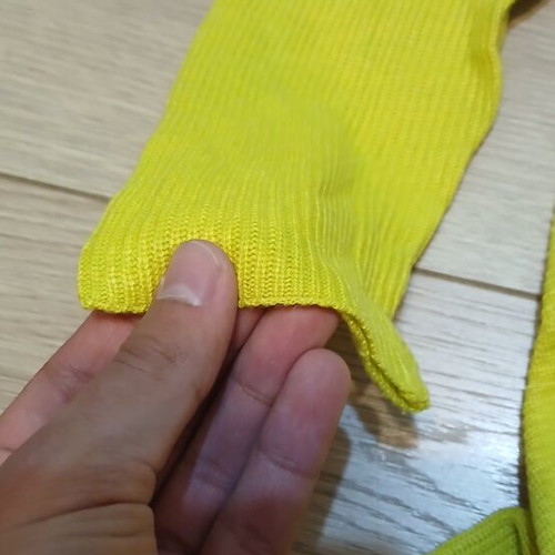 Mango women's yellow sweater like new, size S/M