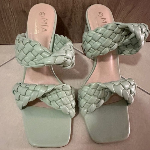 Muels women's shoes size 41 like new