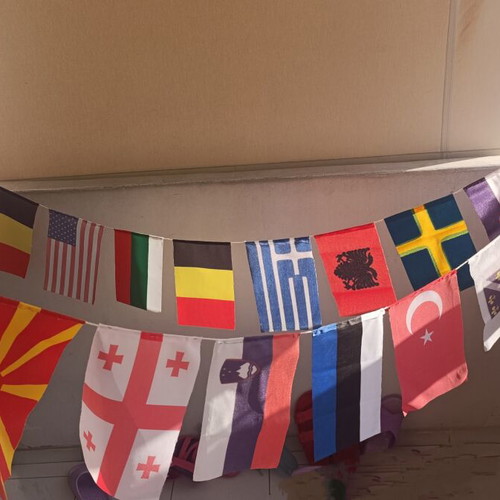 Garland with 20 fabric flags of various countries, 3.10m length, new