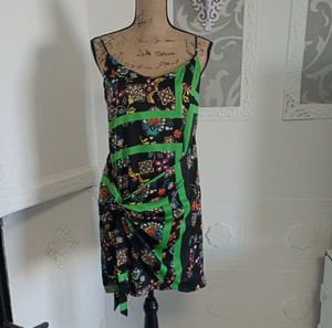 River island M/L satin cocktail dress. Σατέν φόρεμα με τιράντες.