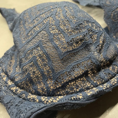 Blue lace soft bralette used, 75 C/D, A.A UNDERWEAR