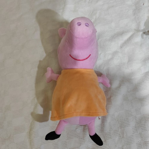 Peppa Pig and George plush toy set used with Candy Cat
