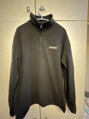 Napapijri fleece zip size medium like new, black