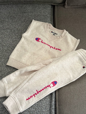Athletic set 18m, worn once, warm and nice