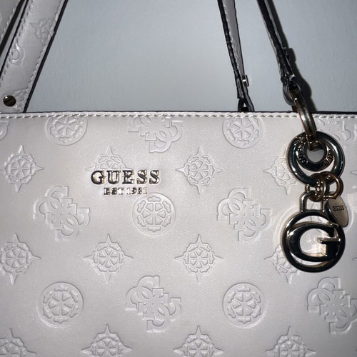 Guess shoulder bag like new
