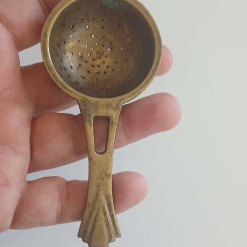 Copper strainer small used vintage