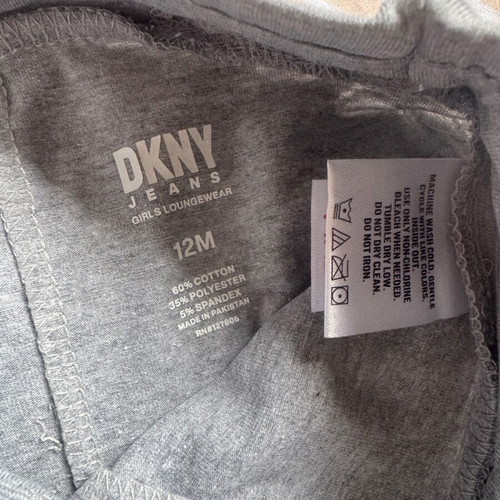 Σετ DKNY για 12 μηνών καινούργιο, βαμβακερό