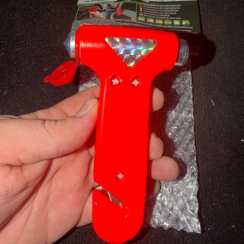 Car Safety Hammer new with seatbelt cutter