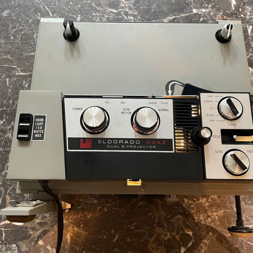 DeJUR Eldorado Dual 8 Projector 86 AZ used