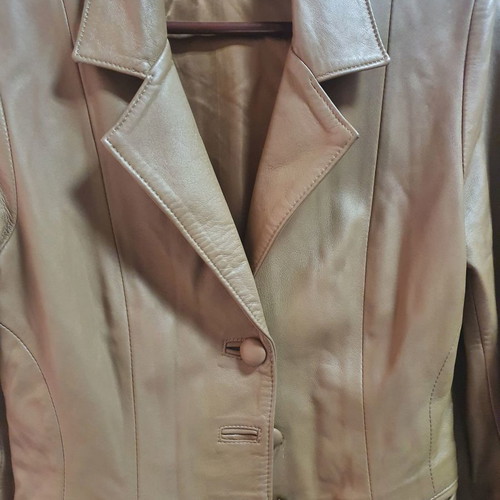 Leather jacket used, camel color, size M