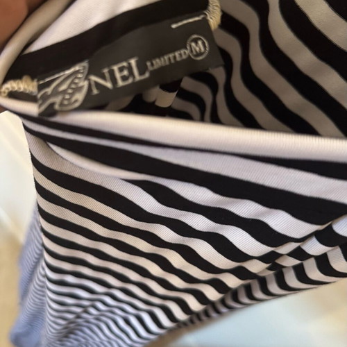 Anel maxi dress black and white size M like new with back opening