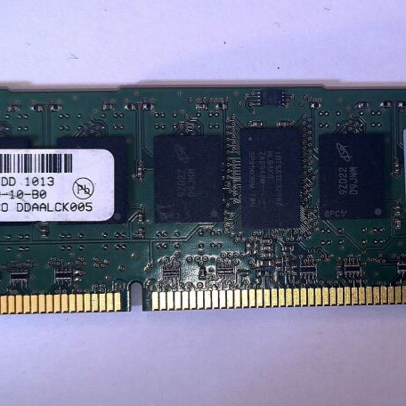 Micron 2GB 1.5V PC3-10600R DDR3 Registered ECC used for server