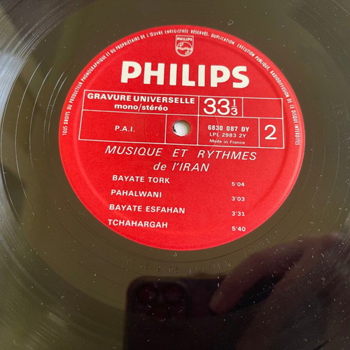 Set of 5 vinyl records used, traditional music