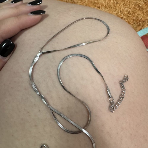 Necklace in silver color like new