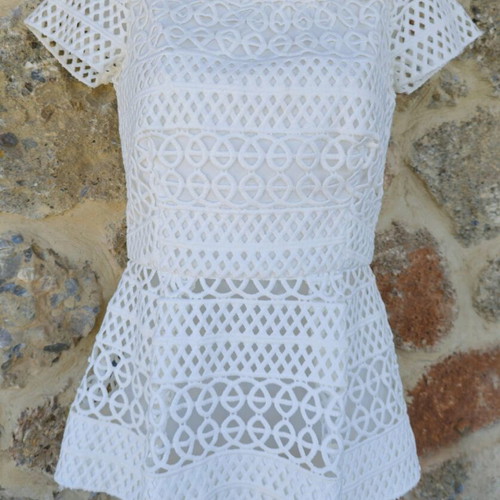 Access Fashion blouse with knitting and pleats, white, like new, size S/M