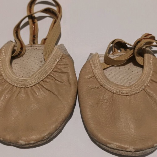 Rhythmic shoes used, size 31
