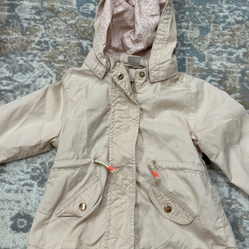 H&M coat 9-12 months in good condition