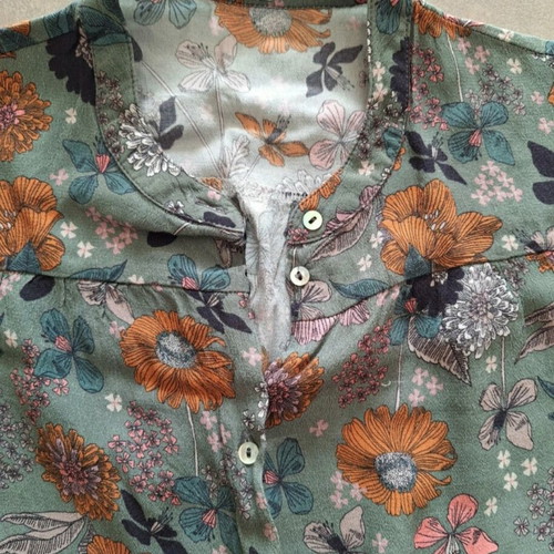 Floral shirt Pimkie without collar like new, colorful, size S