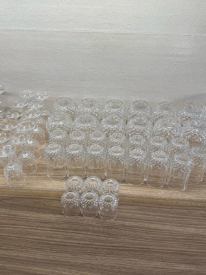 Set of 58 crystal glasses like new