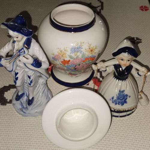 Vintage porcelain decorative set with lidded vase and 2 figurines, 3 pieces