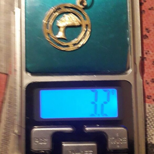 Handmade Egyptian Nefertiti Pendant 18Kt like new, Dual Face technique