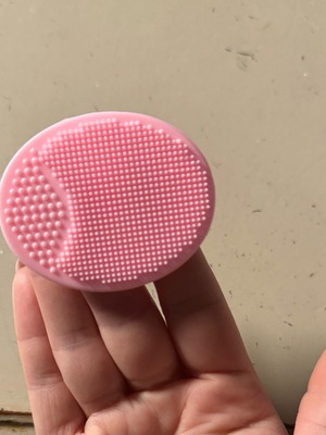 Silicone facial cleansing brush new