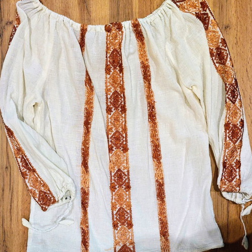Embroidered Linen Boho Blouse like new, beige and cream