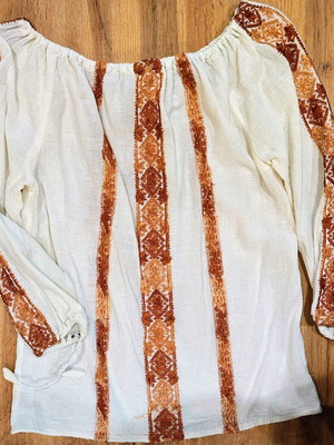 Embroidered Linen Boho Blouse like new, beige and cream