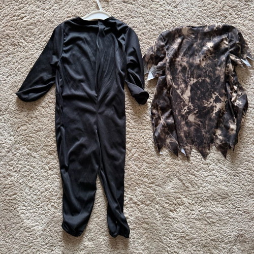 Skeleton costume for children 3-4 years like new