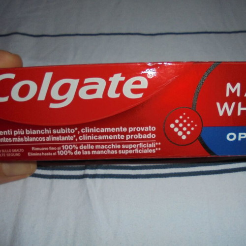 Colgate Max White Optic toothpaste 75 ml new