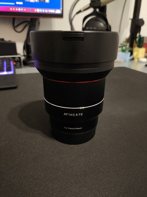 Samyang 14mm f2.8 FE for Sony E-mount with Fotodiox WonderPana CPL filter and holder new