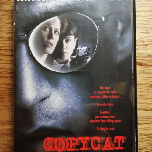 Copycat DVD used with Greek subtitles