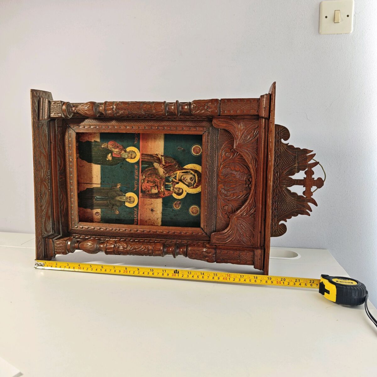 Antique icon stand used with Virgin… - € 800,00 - Vendora.cy