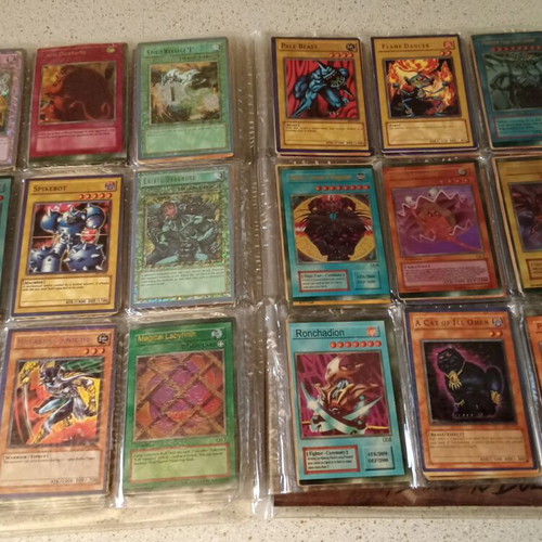 Yu-Gi-Oh! cards set in album used
