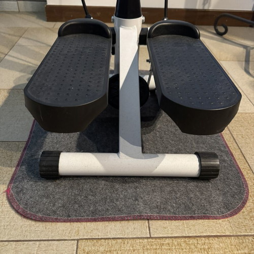 Mini Stepper with Resistance Bands like new