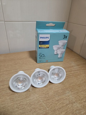 Philips LED σποτ λάμπες GU10 πακέτο 3, 4.7W, καινούργιες