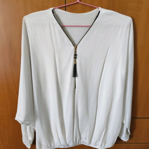 Blouse with zipper like new, white, one size