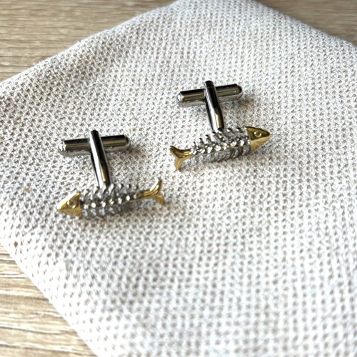Cufflinks fishbone design silver and gold like new