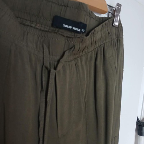 Panteloni No 42 green like new
