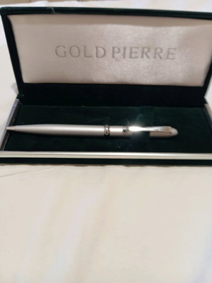 Gold Pierre collectible silver-plated pen new from 1979 with case