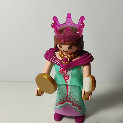 Playmobil Princess new with crown and mirror