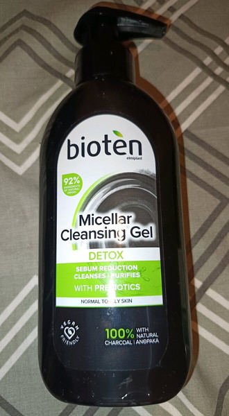 Bioten Micellar Cleansing Gel Detox – Καθαριστικό Προσώπου με Ενεργό Άνθρακα (νέο)