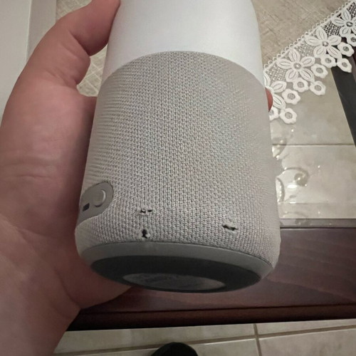 Samsung Bottle Design EO-SG710 wireless LED speaker used